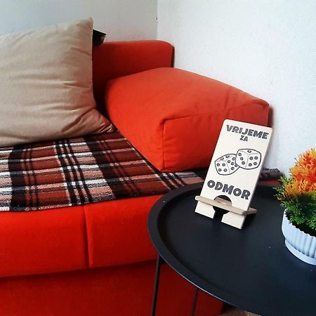 Apartman Nino Tounj Exteriér fotografie