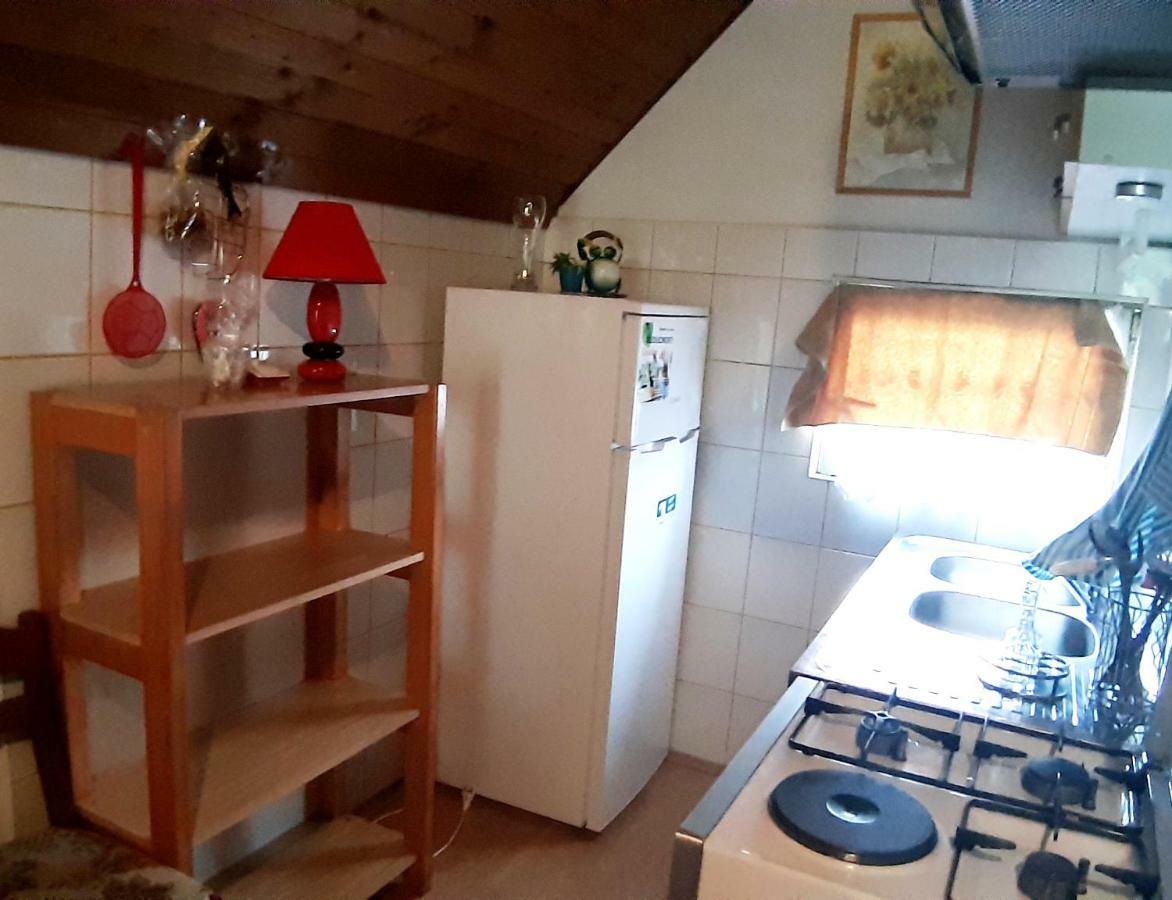 Apartman Nino Tounj Exteriér fotografie
